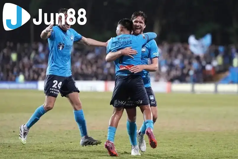 Sydney FC được đánh giá cao hơn ở trận đấu này.